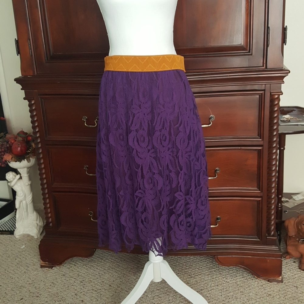LuLaRoe Lola Skirt